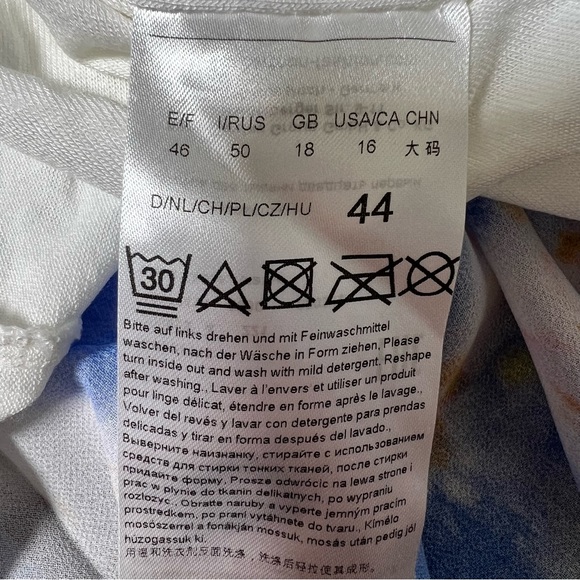 Cartoon Tie Dye Shift Dress - Picture 11 of 12